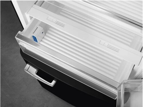 Frigorífico Combinado SMEG FAB38RBL5 (No Frost - 205 cm - 481 L - Preto) - Image 5